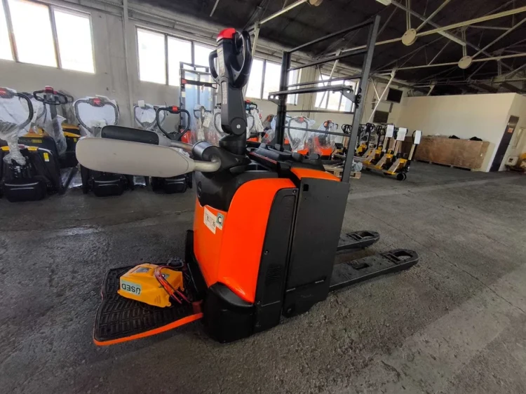 TOYOTA BT LPE200.webp